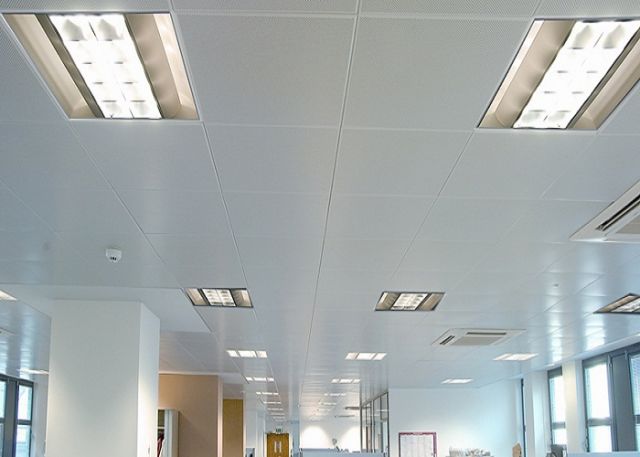 trần nhôm văn phòng clip in đẹp